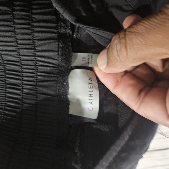 Athleta Pants Womens 10 Black Track Straight Leg Elastic Waist Zip Pockets - Picture 6 of 7